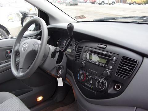 Mazda MPV 2006 photo 1