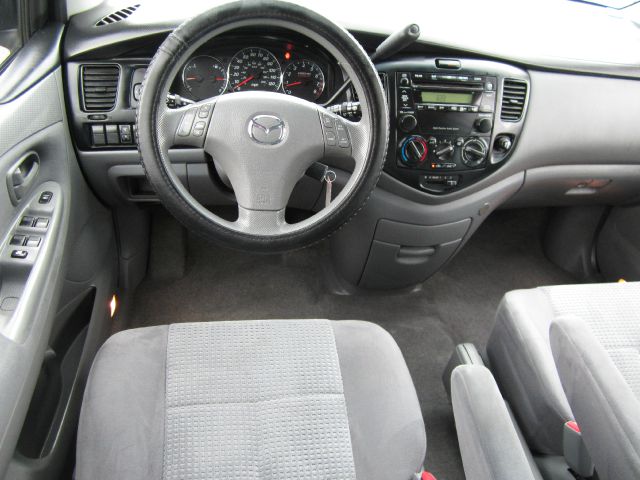 Mazda MPV 2006 photo 4