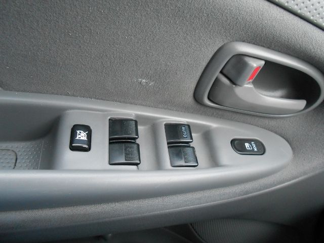 Mazda MPV 2006 photo 9