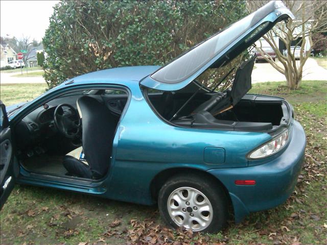 Mazda MX-3 1992 photo 1