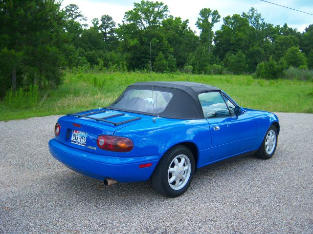 Mazda MX-5 Miata 1991 photo 4