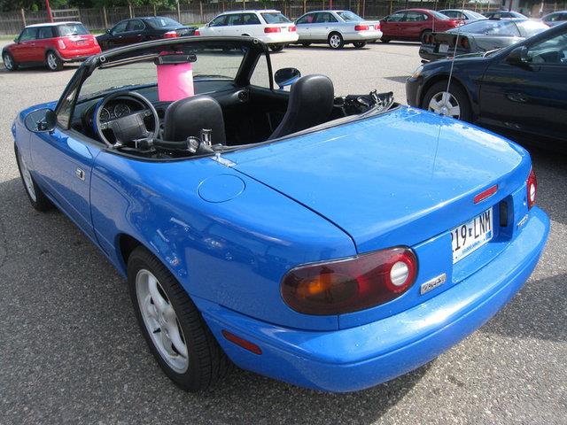 Mazda MX-5 Miata 1991 photo 4