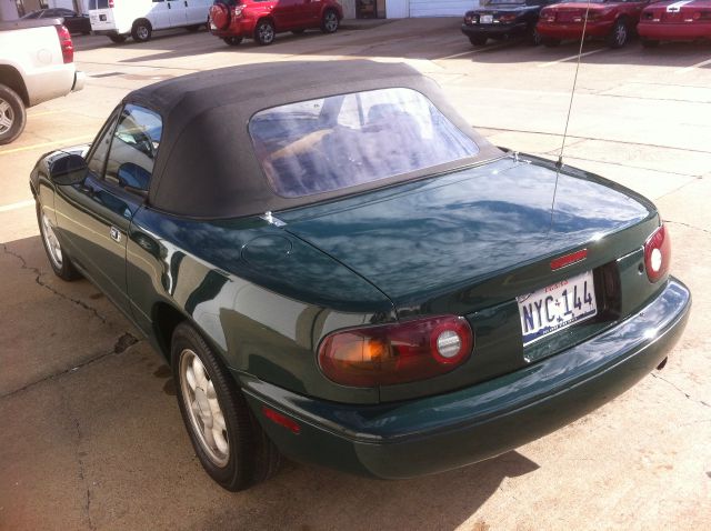 Mazda MX-5 Miata 1991 photo 3