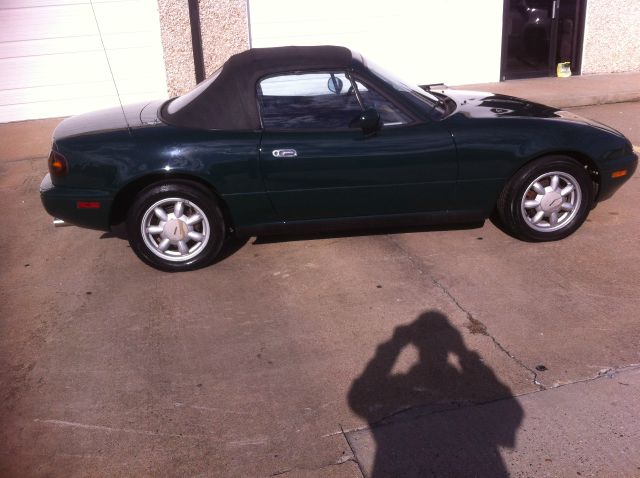 Mazda MX-5 Miata 1991 photo 4