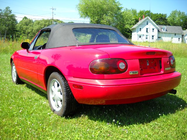 Mazda MX-5 Miata 1991 photo 3