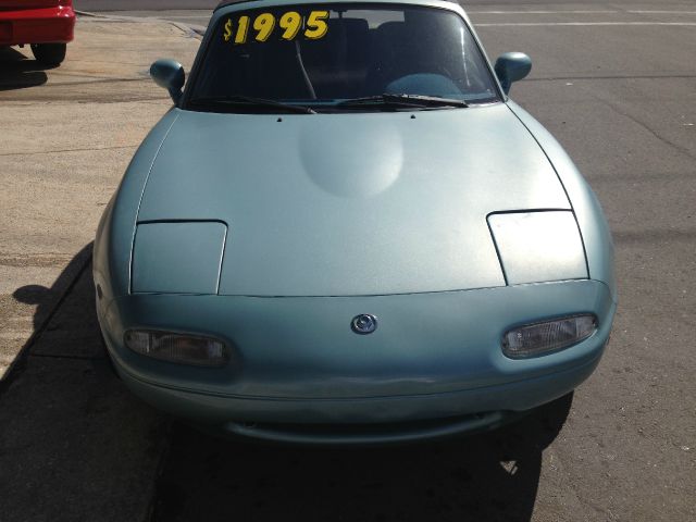 Mazda MX-5 Miata 1993 photo 2