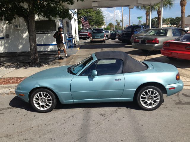 Mazda MX-5 Miata 1993 photo 4