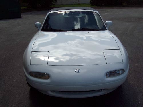 Mazda MX-5 Miata 1993 photo 2