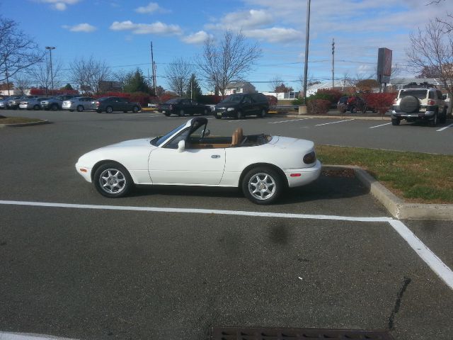 Mazda MX-5 Miata 1994 photo 3