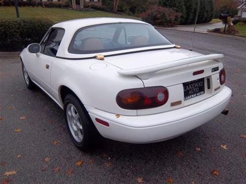 Mazda MX-5 Miata 1995 photo 4