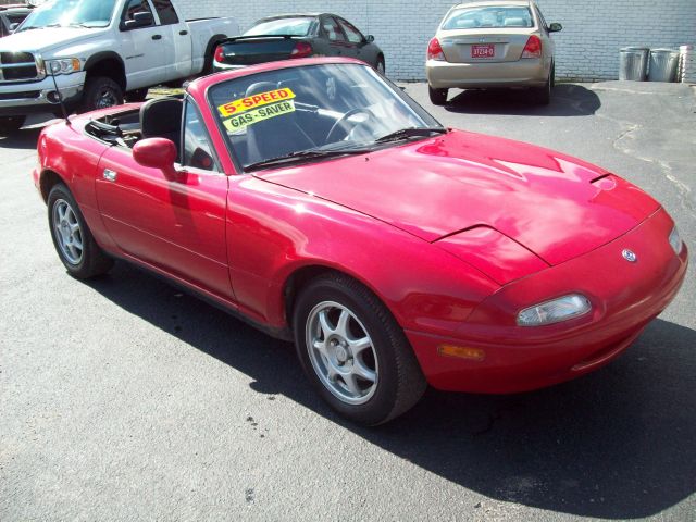 Mazda MX-5 Miata 1995 photo 3