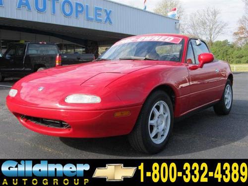 Mazda MX-5 Miata 1996 photo 4