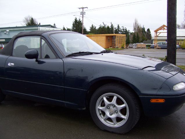 Mazda MX-5 Miata 1997 photo 1