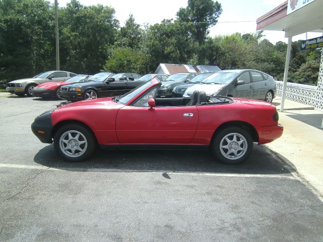 Mazda MX-5 Miata 1997 photo 3