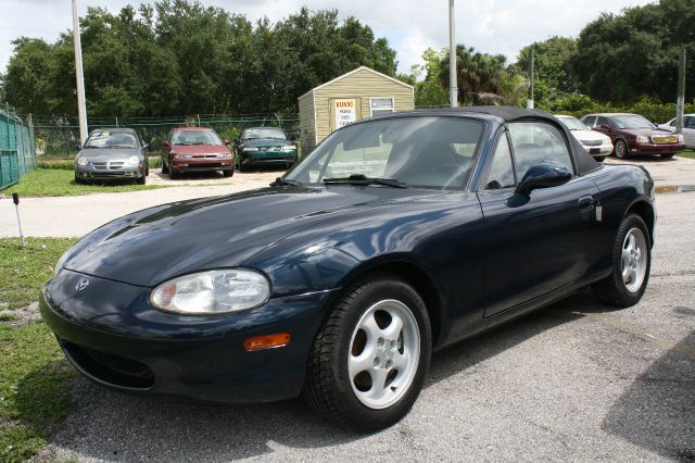 Mazda MX-5 Miata 1999 photo 4