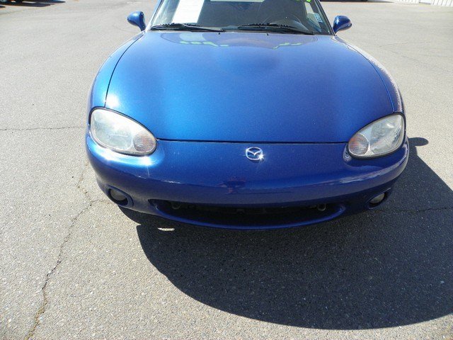 Mazda MX-5 Miata 1999 photo 4