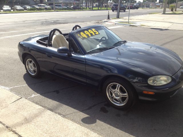 Mazda MX-5 Miata 1999 photo 4