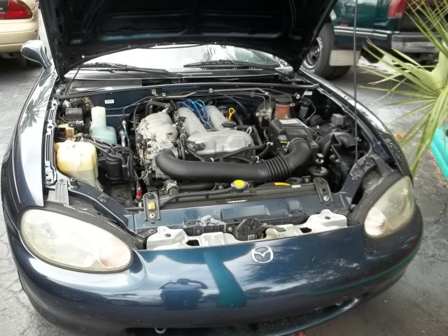 Mazda MX-5 Miata 1999 photo 5