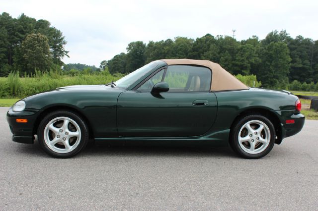 Mazda MX-5 Miata 1999 photo 4