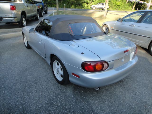 Mazda MX-5 Miata 1999 photo 5