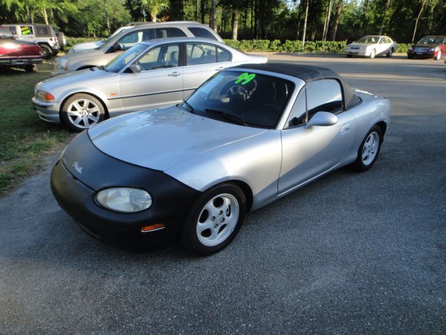 Mazda MX-5 Miata 1999 photo 6