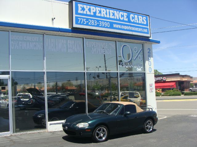 Mazda MX-5 Miata 1999 photo 10