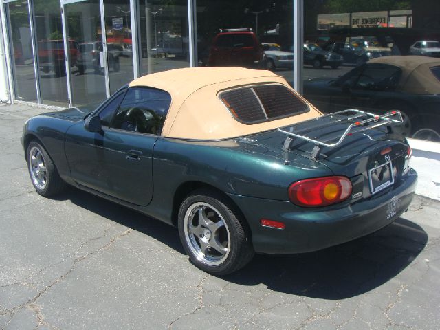 Mazda MX-5 Miata 1999 photo 7