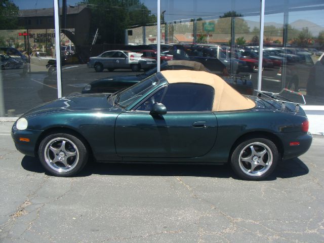 Mazda MX-5 Miata 1999 photo 8