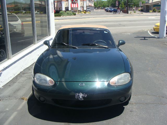 Mazda MX-5 Miata 1999 photo 9