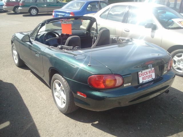 Mazda MX-5 Miata 1999 photo 2