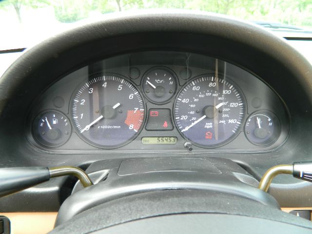 Mazda MX-5 Miata 2000 photo 20