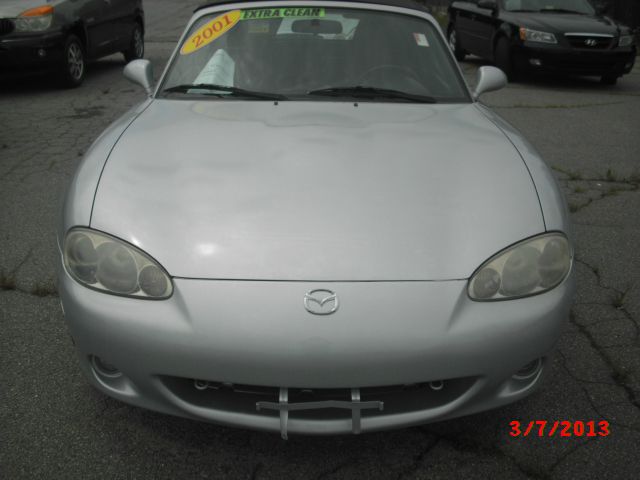 Mazda MX-5 Miata 2001 photo 7