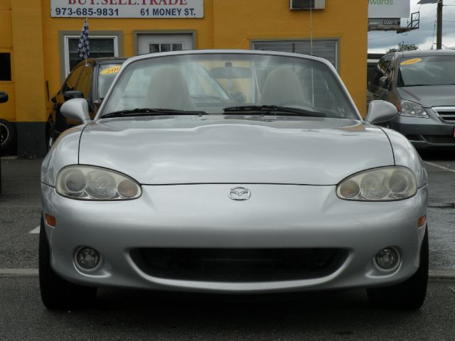 Mazda MX-5 Miata 2001 photo 13