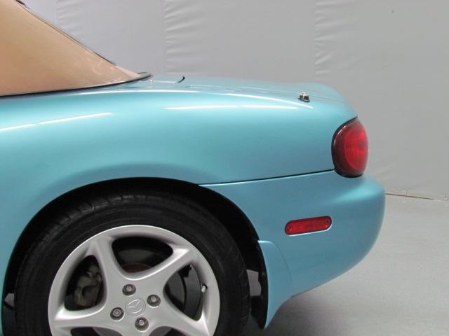 Mazda MX-5 Miata Base Unspecified