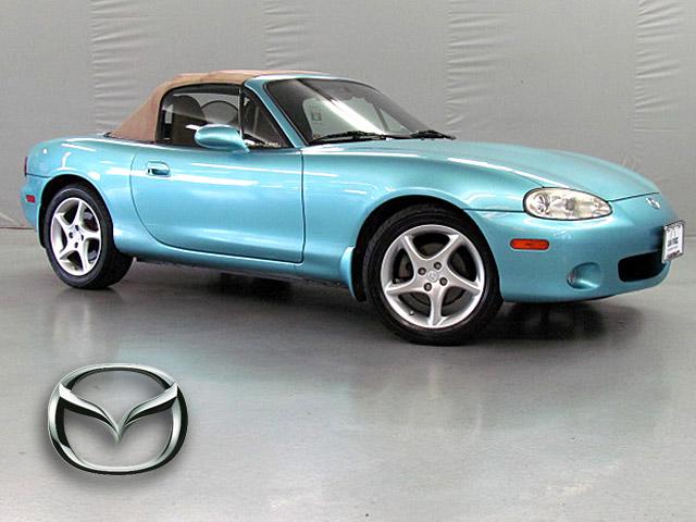 Mazda MX-5 Miata 2002 photo 2