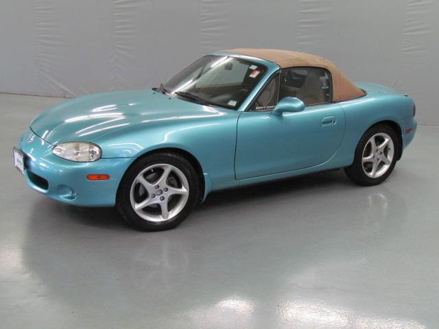 Mazda MX-5 Miata 2002 photo 3