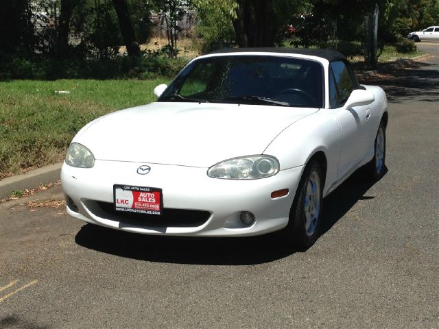 Mazda MX-5 Miata 2002 photo 4