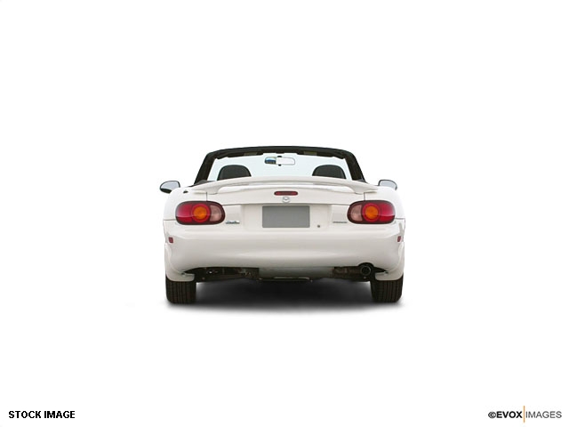 Mazda MX-5 Miata 2002 photo 2