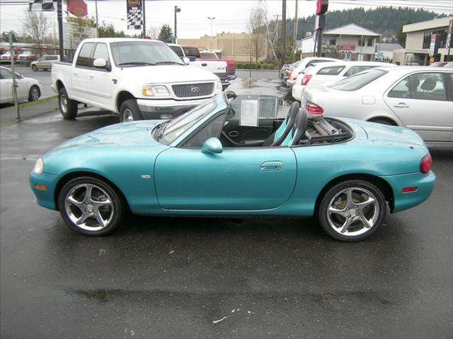 Mazda MX-5 Miata 2003 photo 1