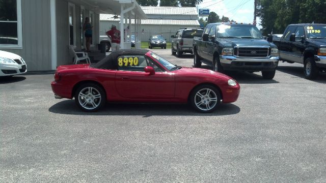 Mazda MX-5 Miata 2004 photo 4