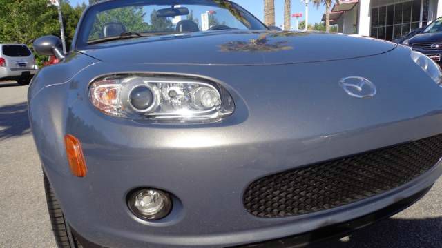 Mazda MX-5 Miata 2006 photo 22