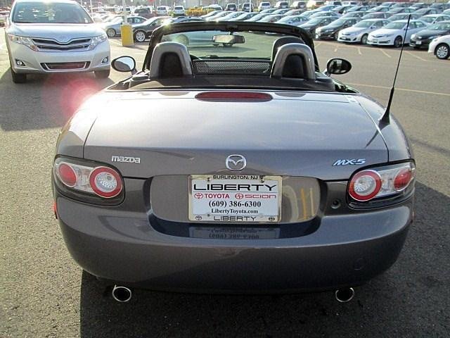 Mazda MX-5 Miata 2006 photo 3