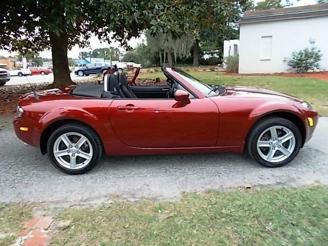 Mazda MX-5 Miata 2006 photo 3