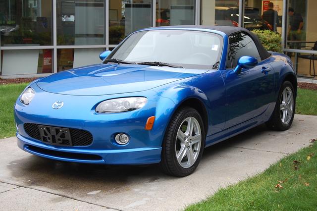 Mazda MX-5 Miata 1998 Buick Unspecified