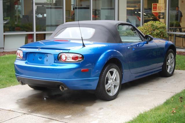 Mazda MX-5 Miata 2006 photo 5