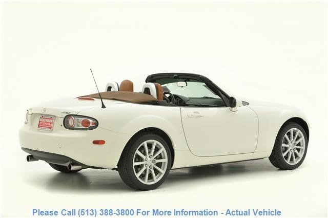 Mazda MX-5 Miata 2006 photo 4