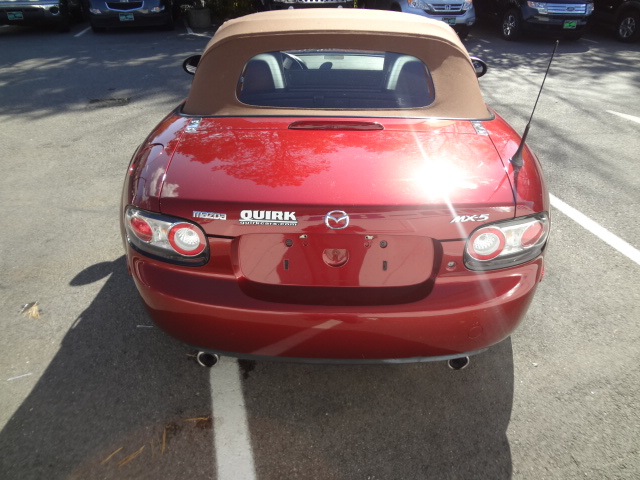 Mazda MX-5 Miata 2006 photo 4