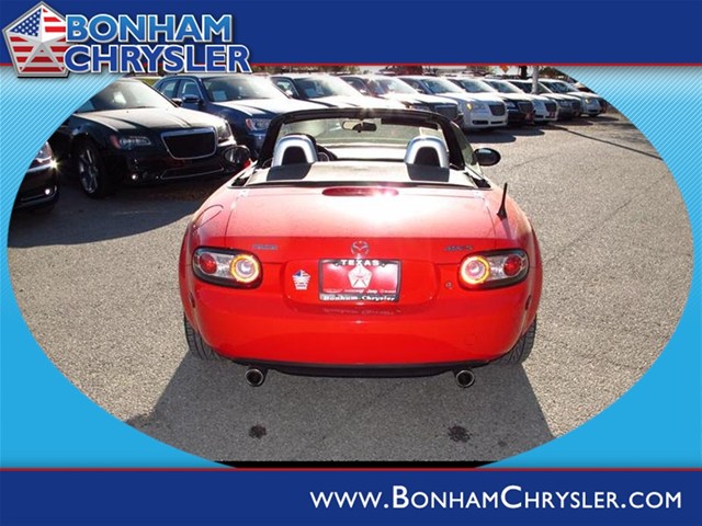 Mazda MX-5 Miata 2006 photo 4