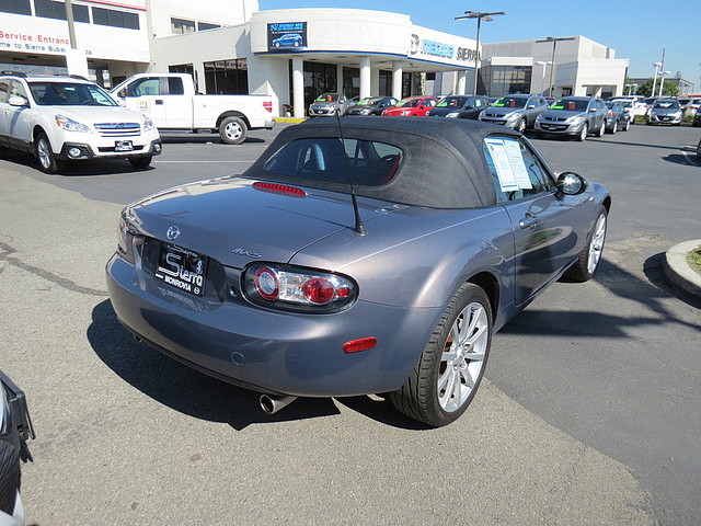 Mazda MX-5 Miata 2006 photo 1