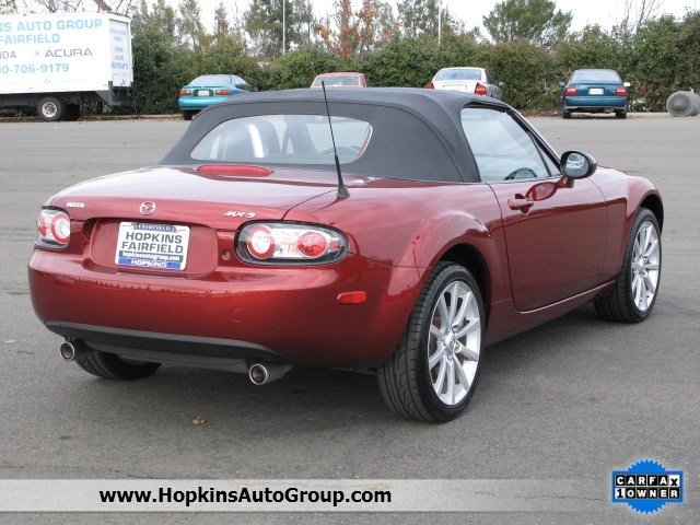 Mazda MX-5 Miata 2006 photo 3